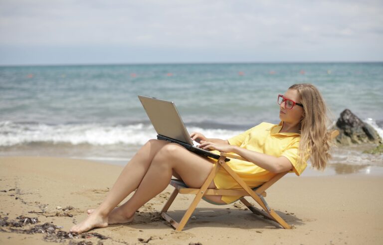 Can You Work as a Software Architect and Be a Digital Nomad?